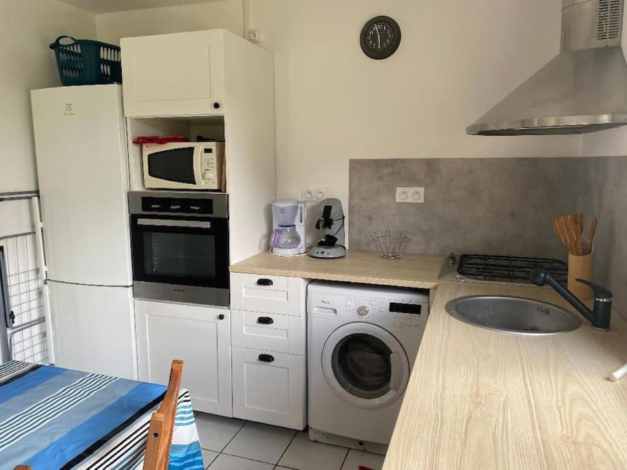 Petite Maison En Auvergne Giat المظهر الخارجي الصورة
